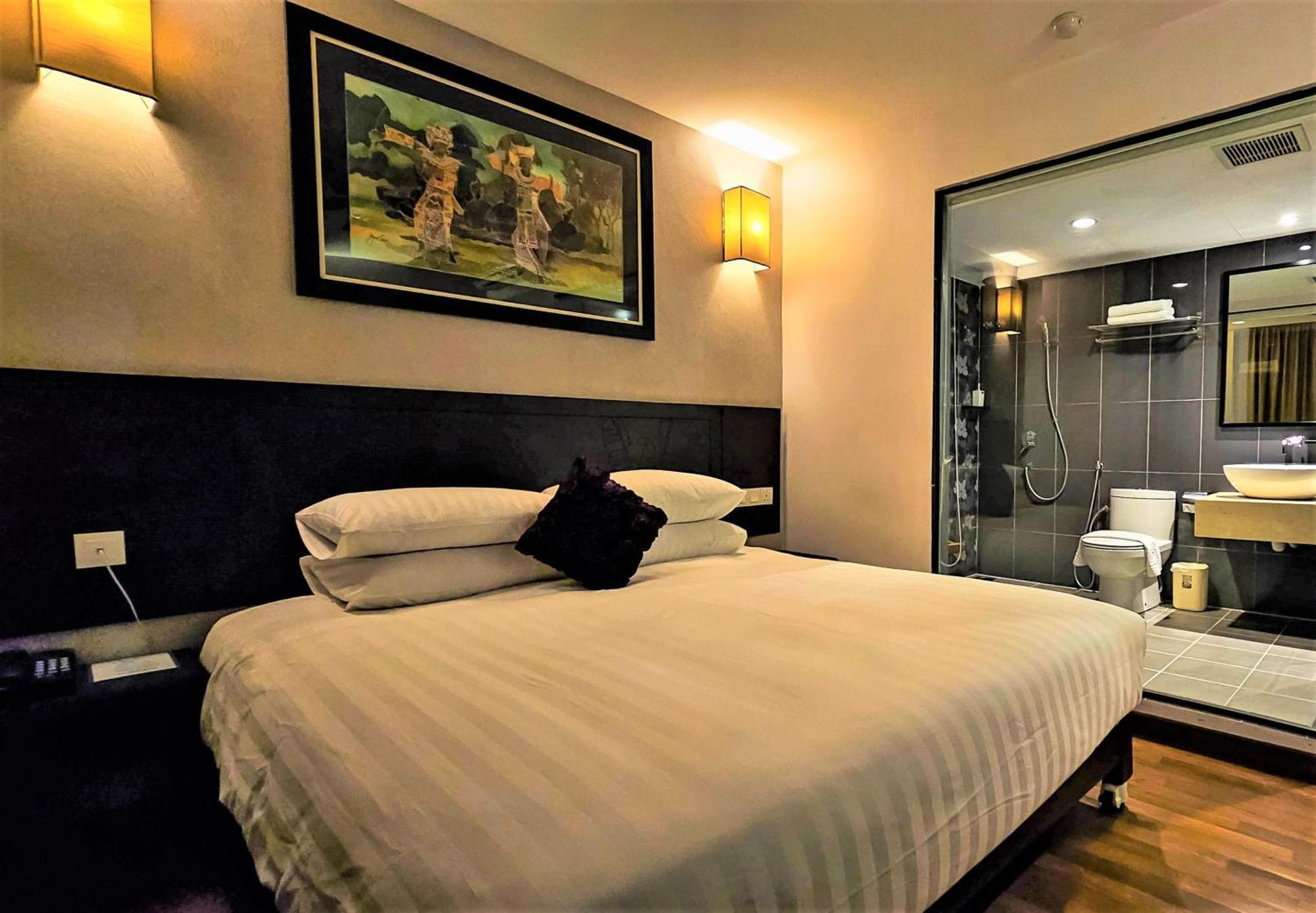 Hotel Richbaliz Selayang Batu Caves Ngoại thất bức ảnh
