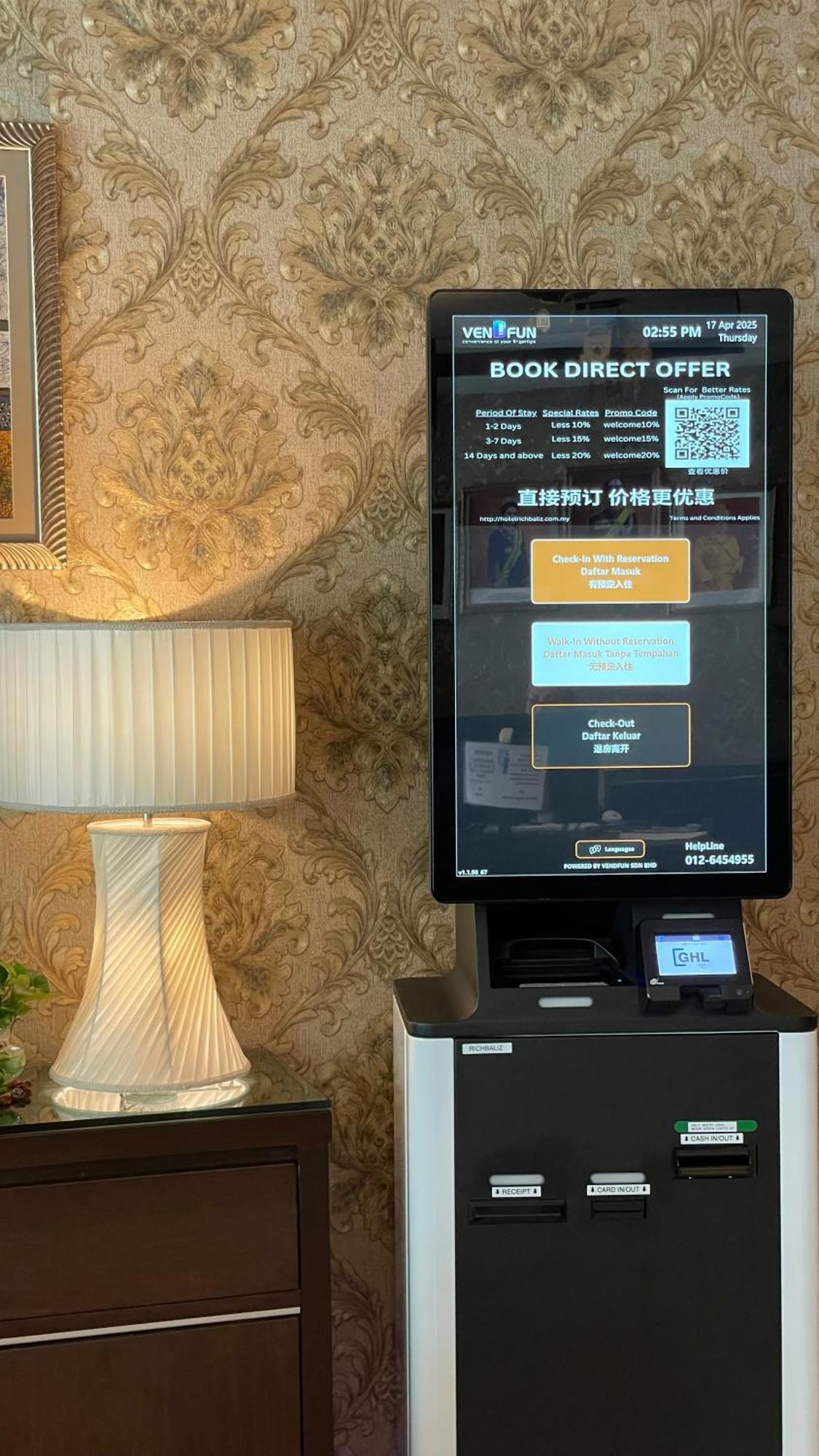 Hotel Richbaliz Selayang Batu Caves Ngoại thất bức ảnh