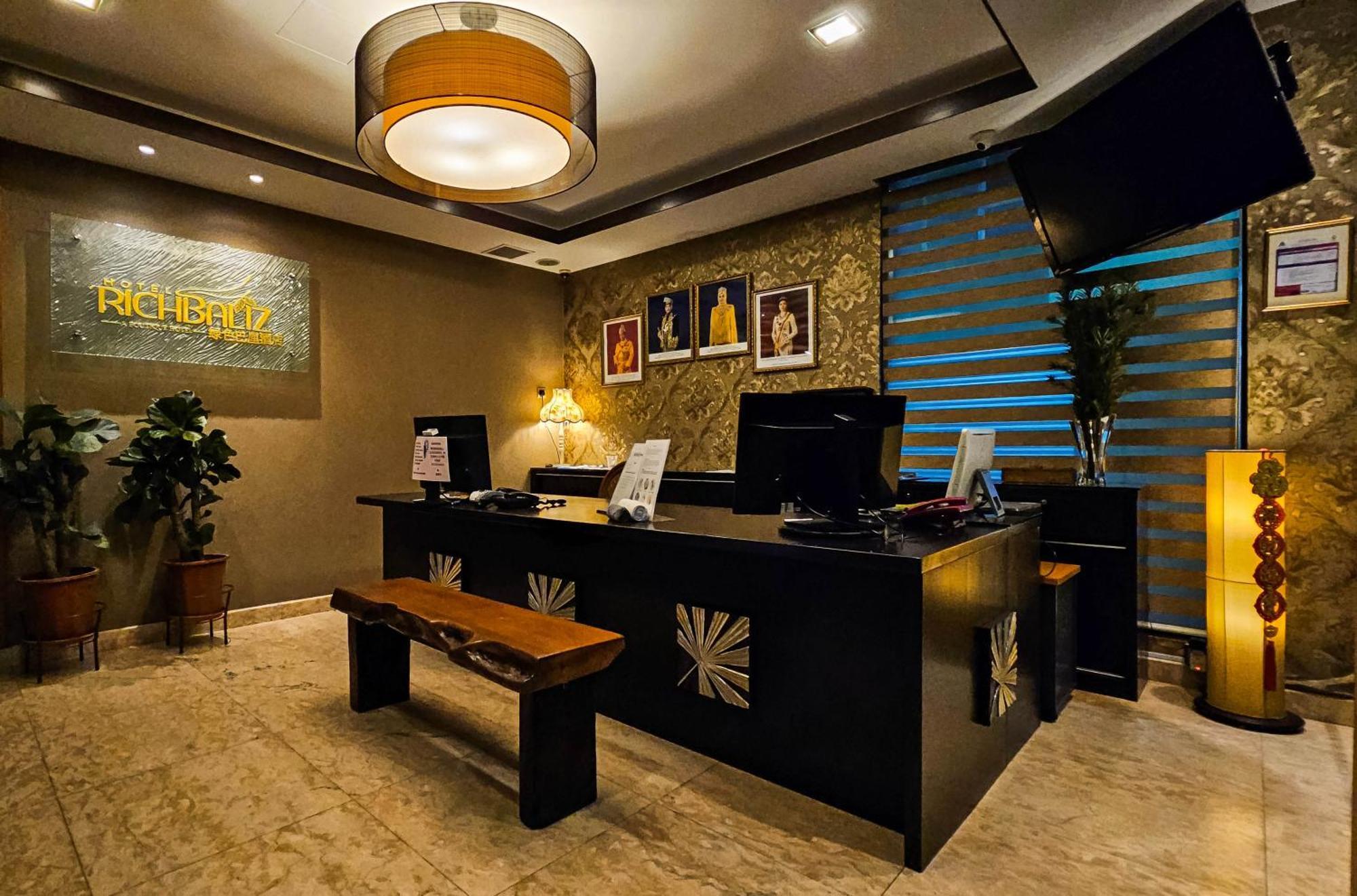 Hotel Richbaliz Selayang Batu Caves Ngoại thất bức ảnh
